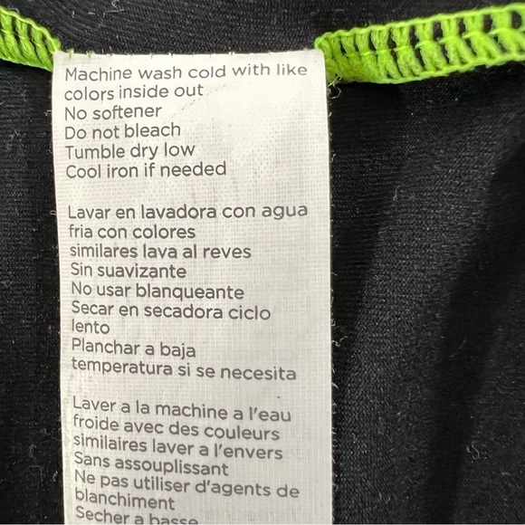 Fabletics black and neon green work out tank. Size large - Picture 12 of 12